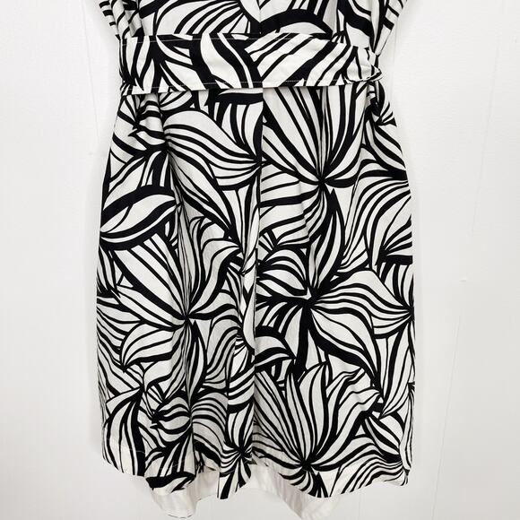 Theory Everyday VNeck Shift Dress Zebra Graphic Print Cotton Black White P - Picture 5 of 15